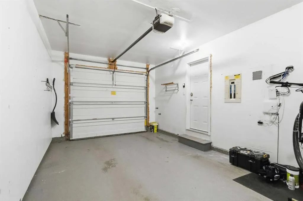 98 Wilson Drive #4