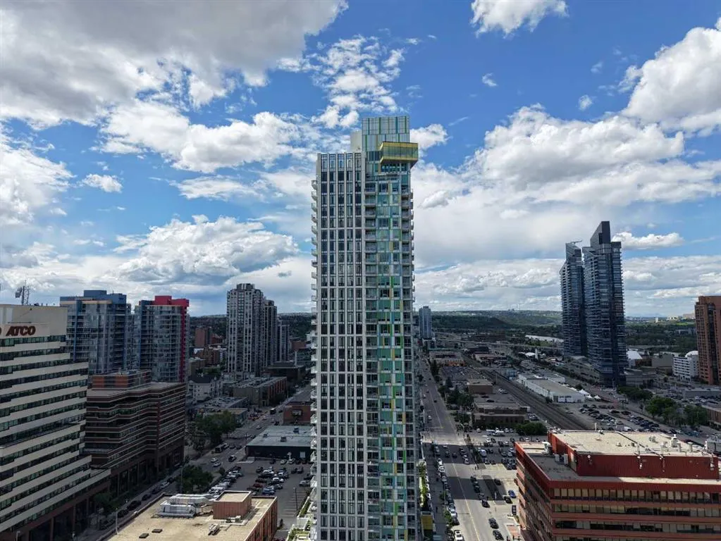 901 10 Avenue SW #908
