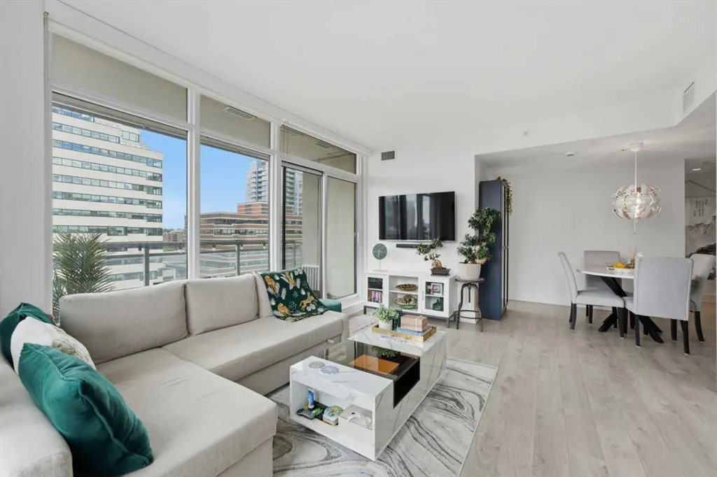 901 10 Avenue SW #908