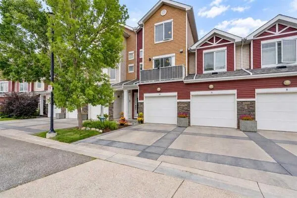 10 Chaparral Ridge Park SE