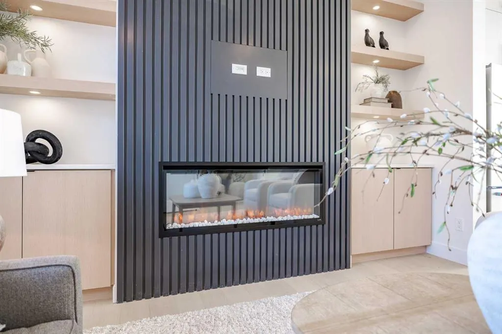 44 Collingwood Place NW