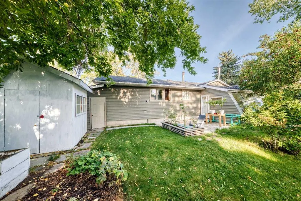 5112 Viceroy Drive NW