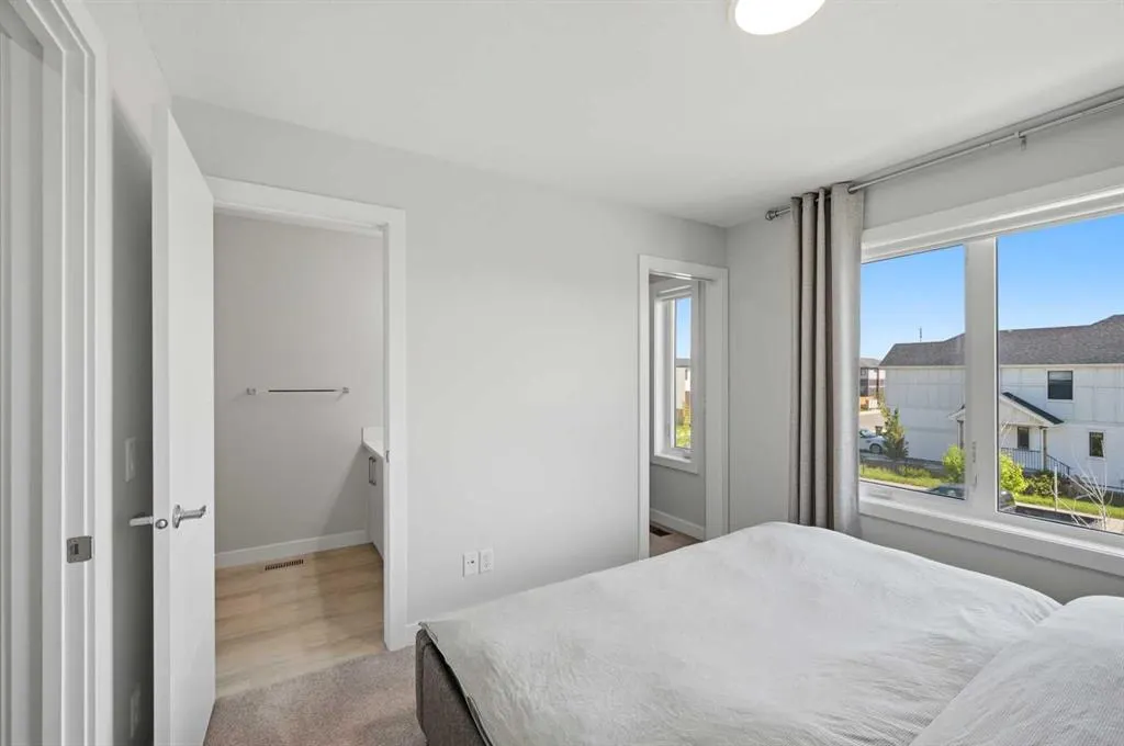 138 Homestead Boulevard NE