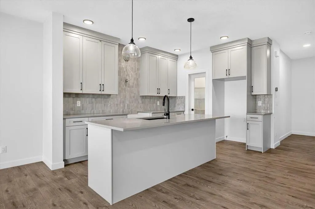 156 Emberside Hollow