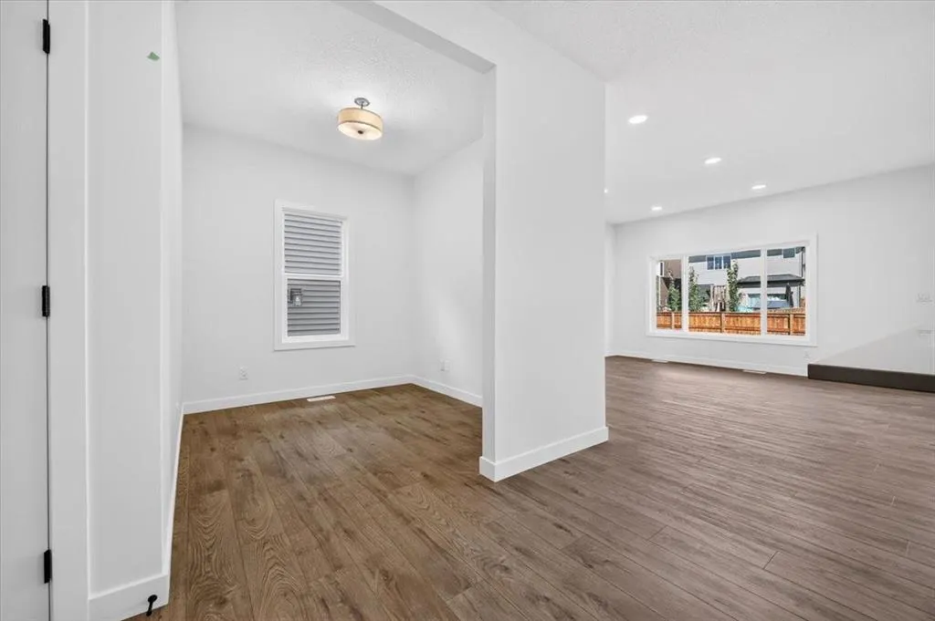 156 Emberside Hollow