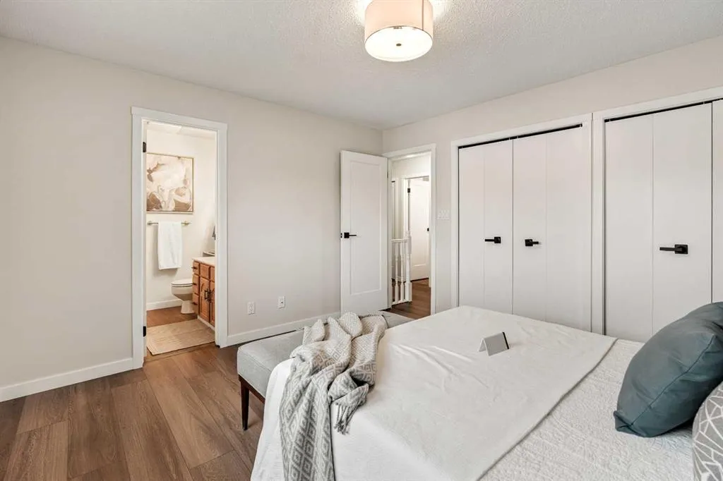 310 Kings Bay S
