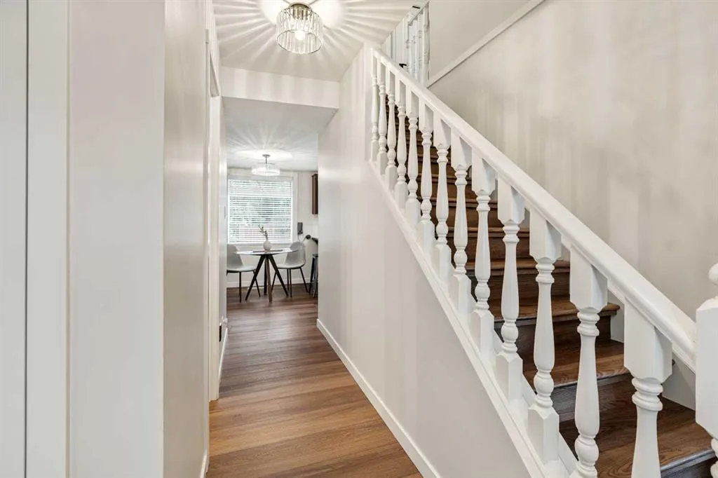310 Kings Bay S