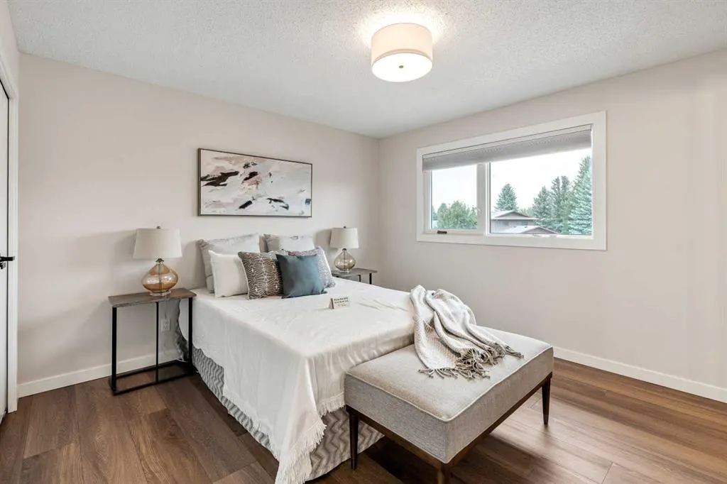 310 Kings Bay S