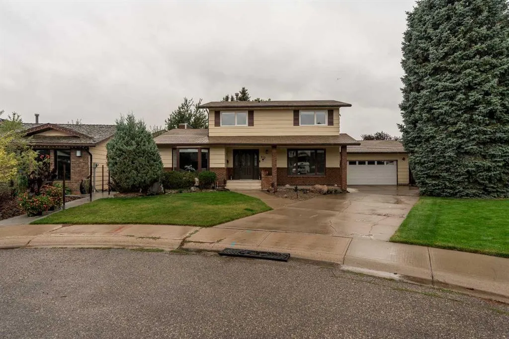 310 Kings Bay S