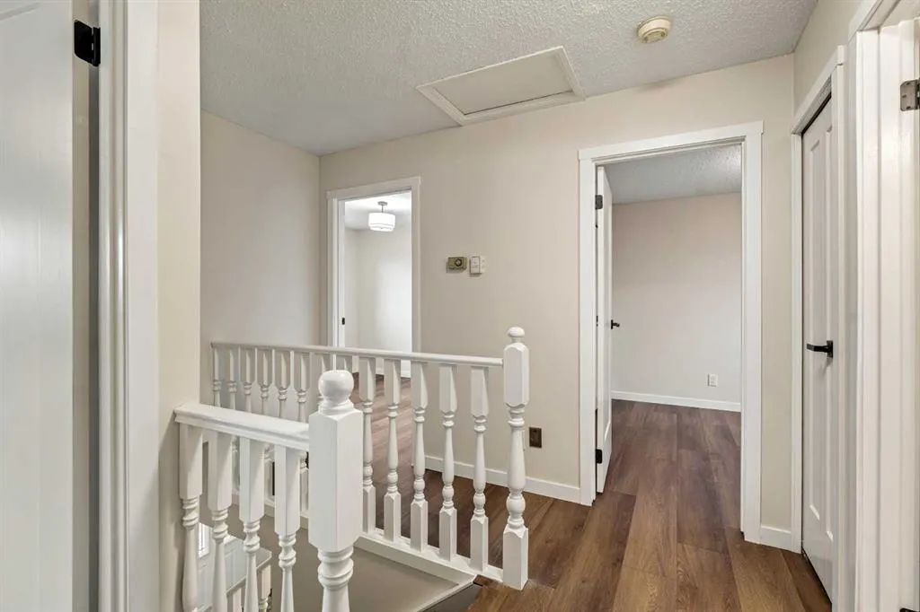 310 Kings Bay S