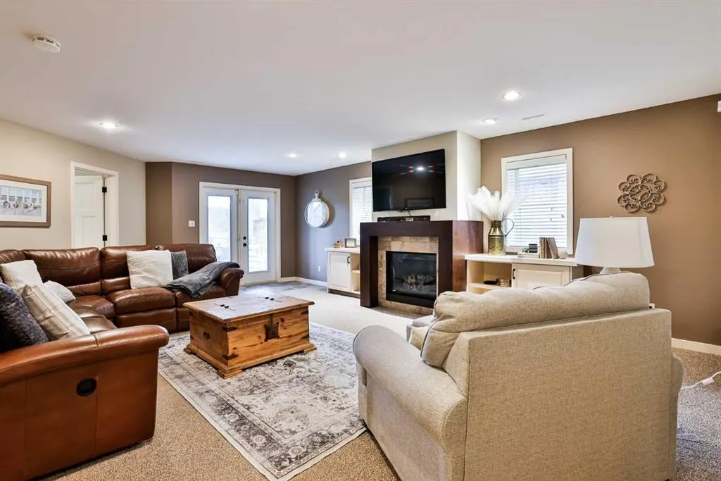 630 Canyonview Landing W