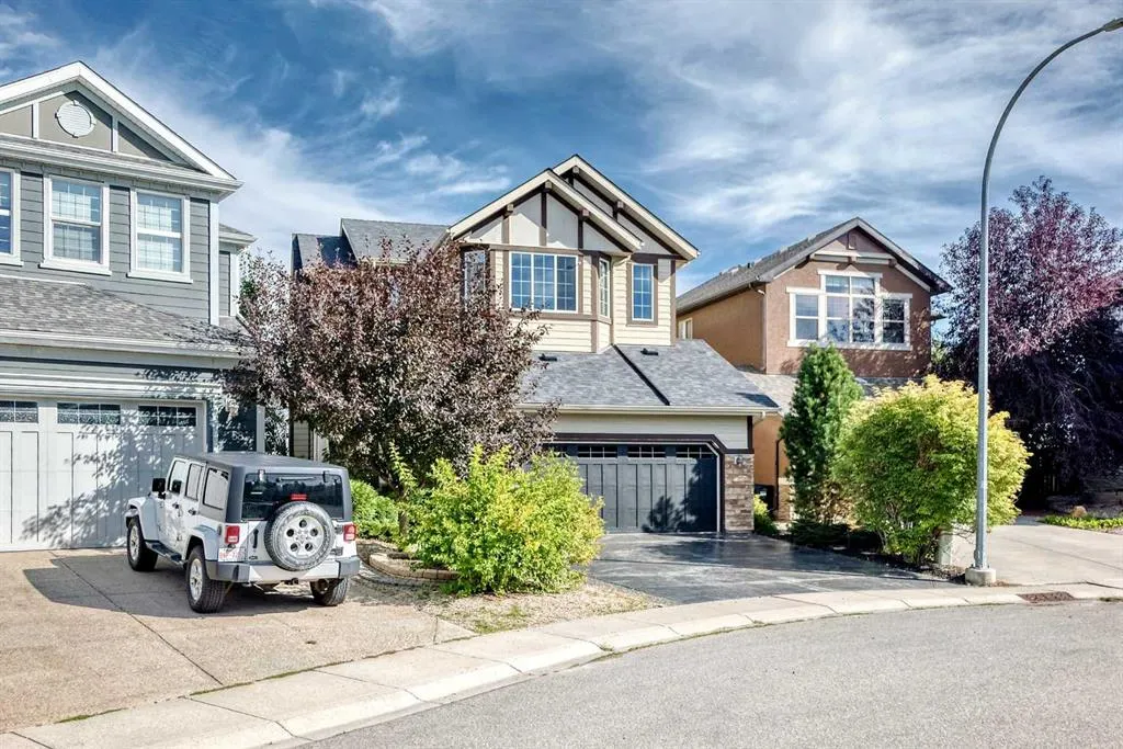 62 Chaparral Valley Grove SE