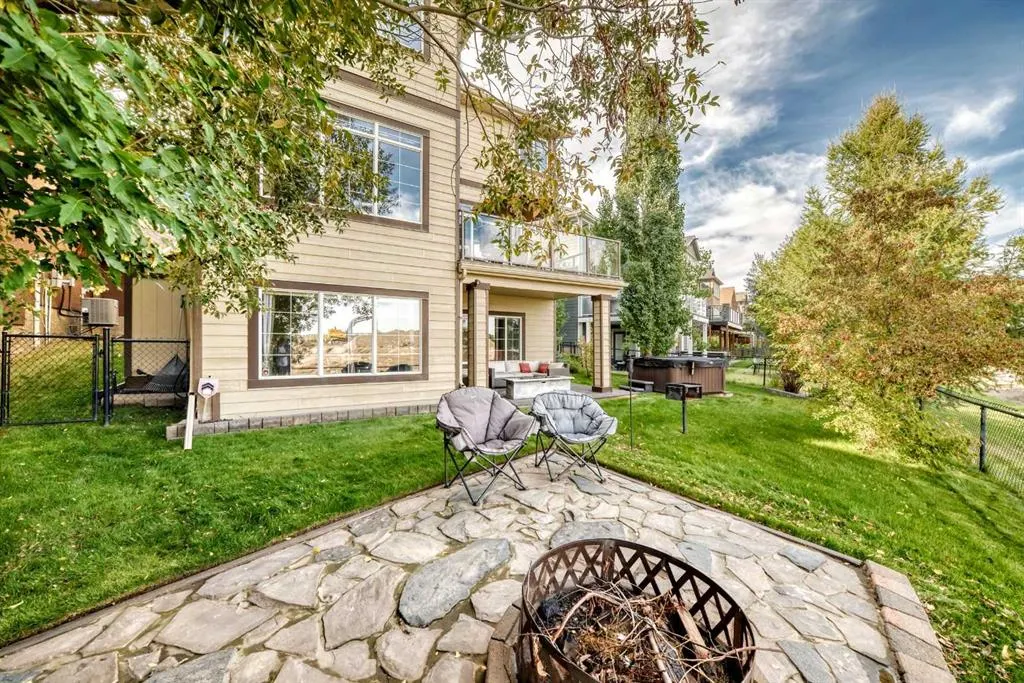 62 Chaparral Valley Grove SE