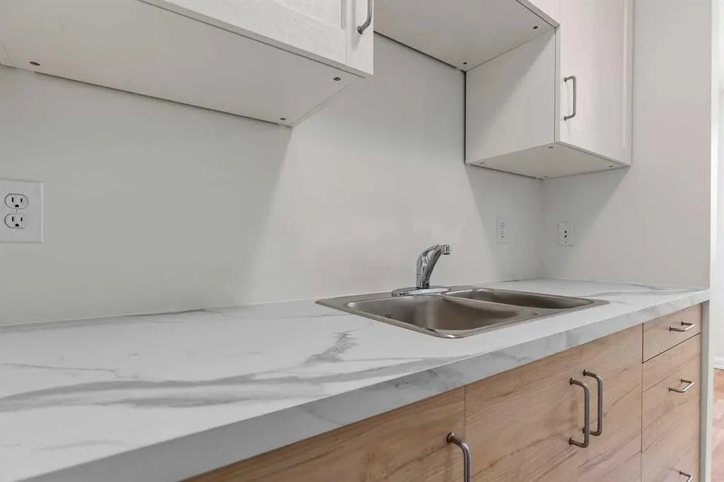 4547 7 Avenue SE #4