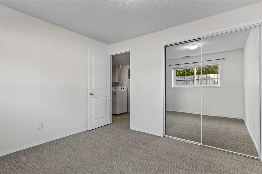 4547 7 Avenue SE #4