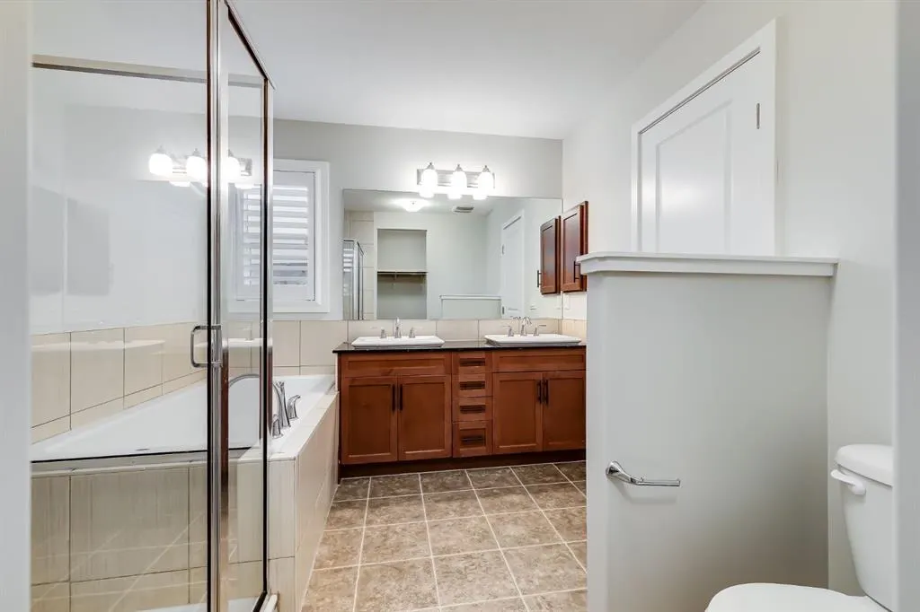 135 Kingsbridge Road SE