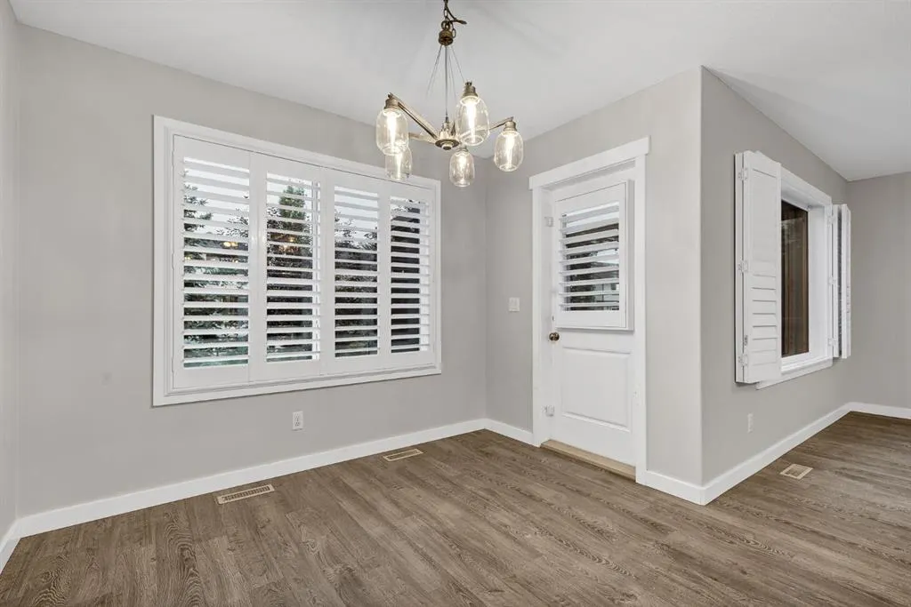 135 Kingsbridge Road SE