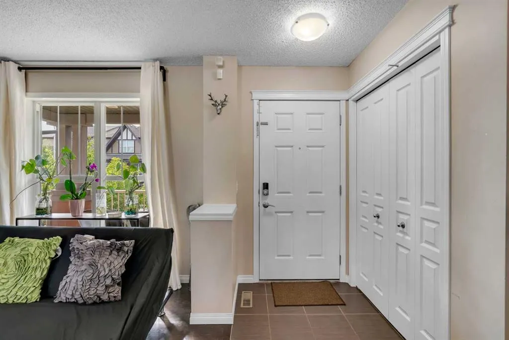 230 Cranford Park SE