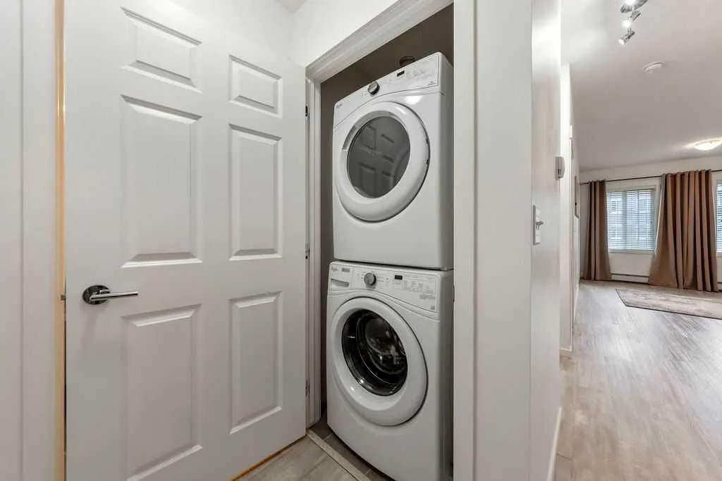 215 Legacy Boulevard SE #2221