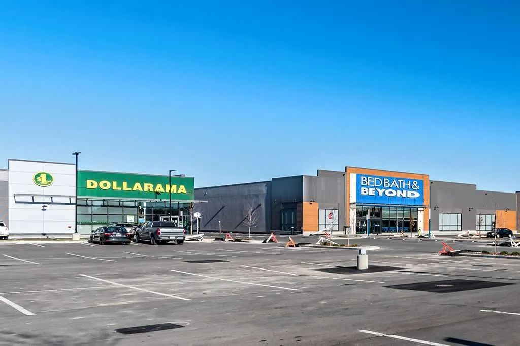 215 Legacy Boulevard SE #2221
