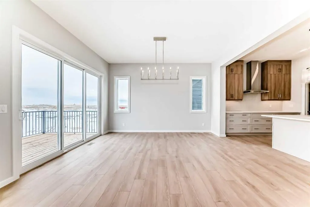 203 Langwell Common SE