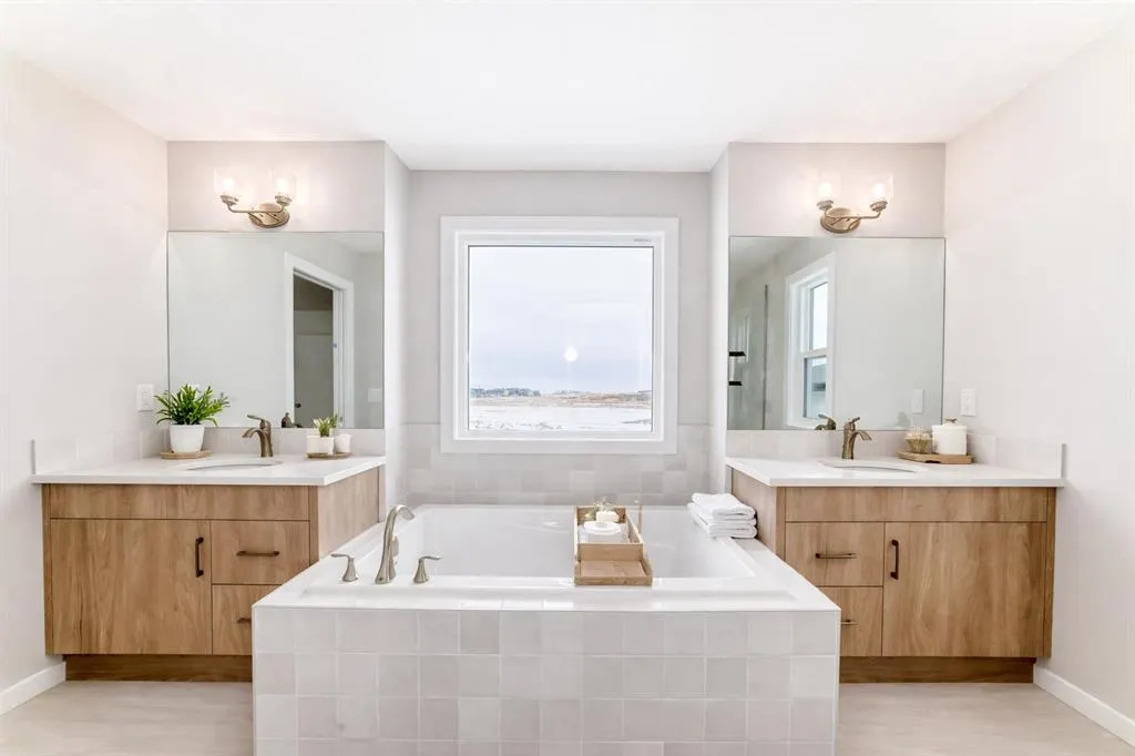 203 Langwell Common SE