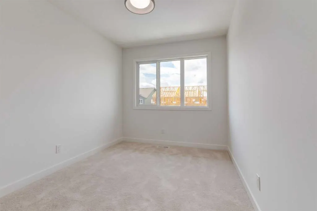 2401 Creeker Lane