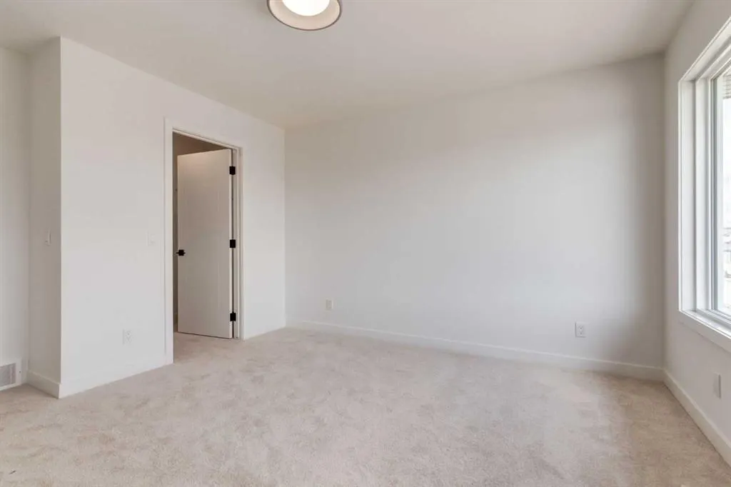 2401 Creeker Lane