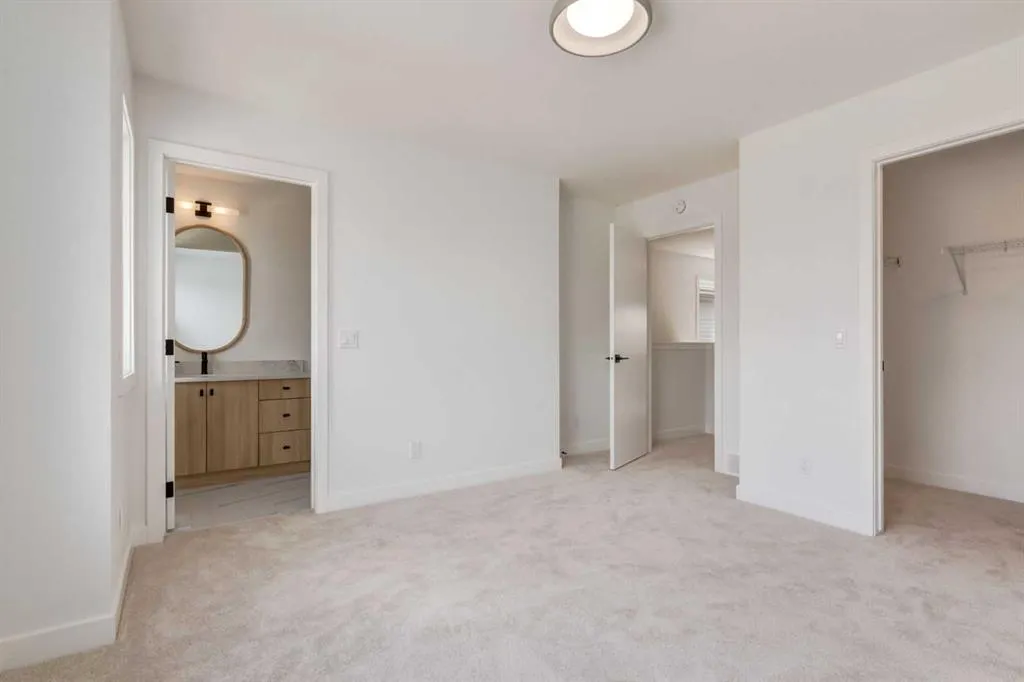 2401 Creeker Lane
