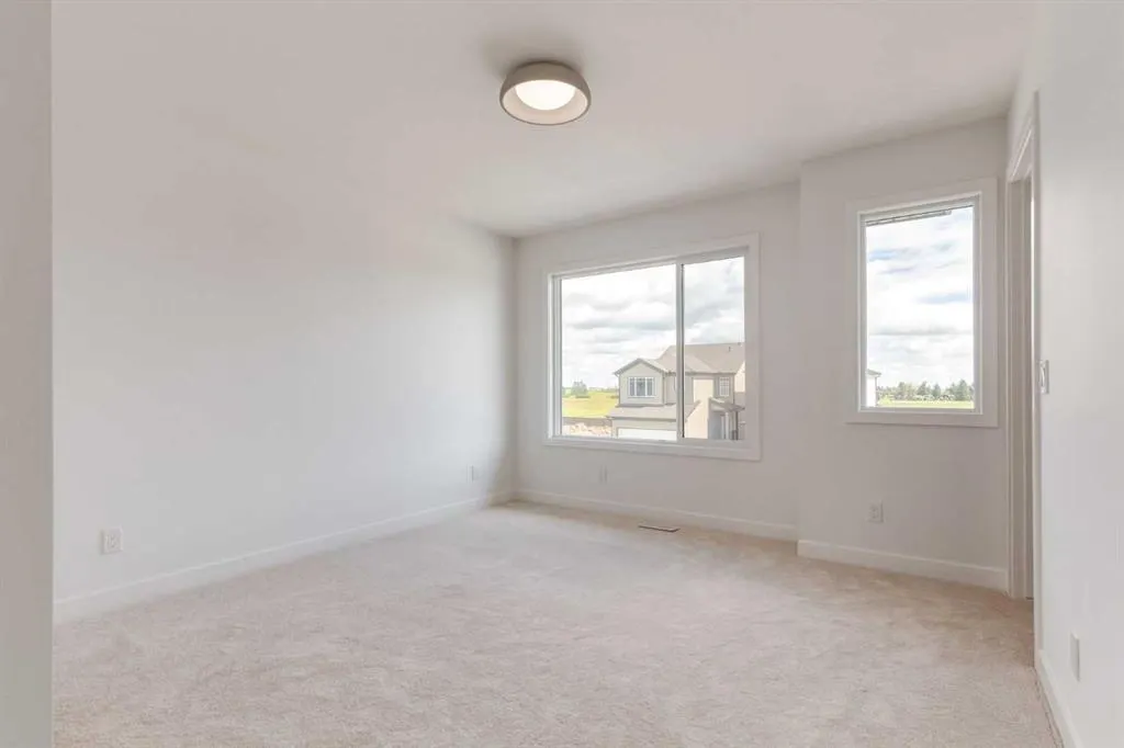 2401 Creeker Lane