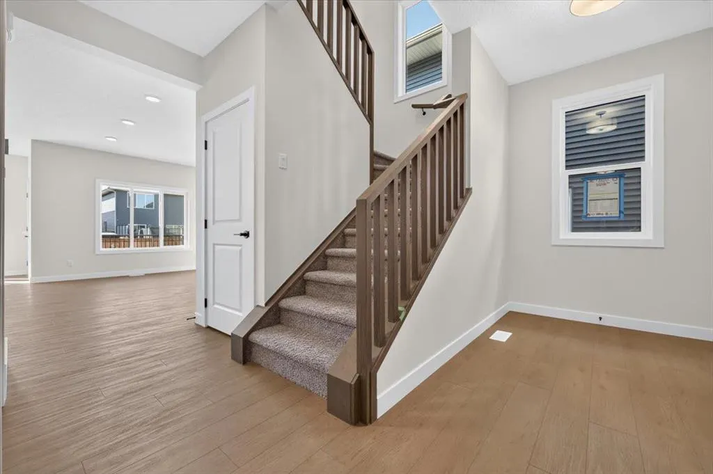 13 Emberside Grove