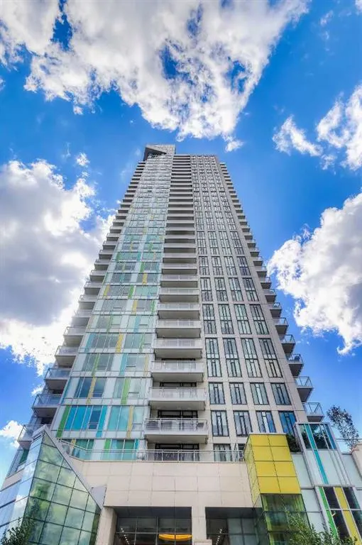 901 10 Avenue SW #1305