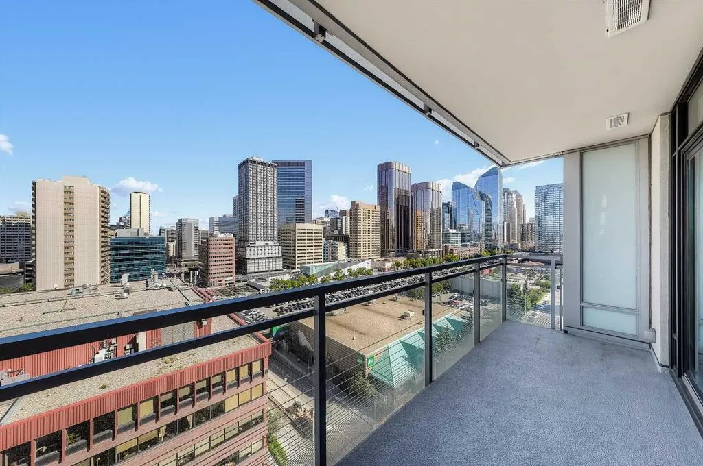 901 10 Avenue SW #1305