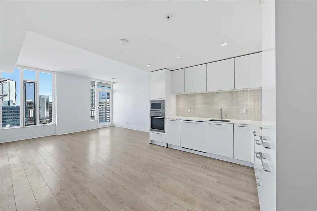 901 10 Avenue SW #1305