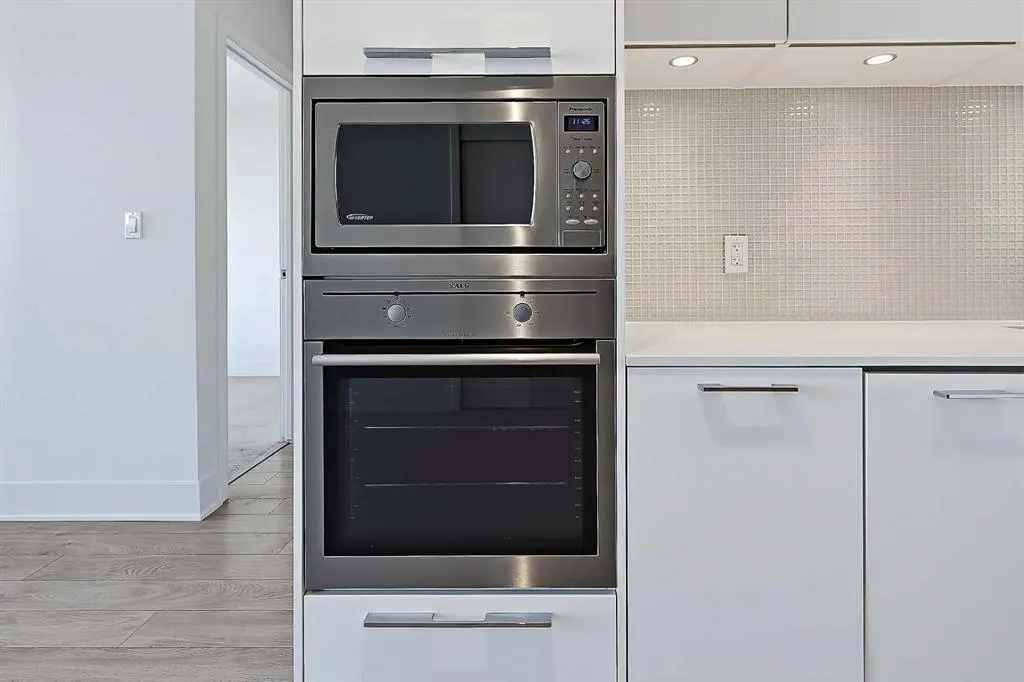 901 10 Avenue SW #1305