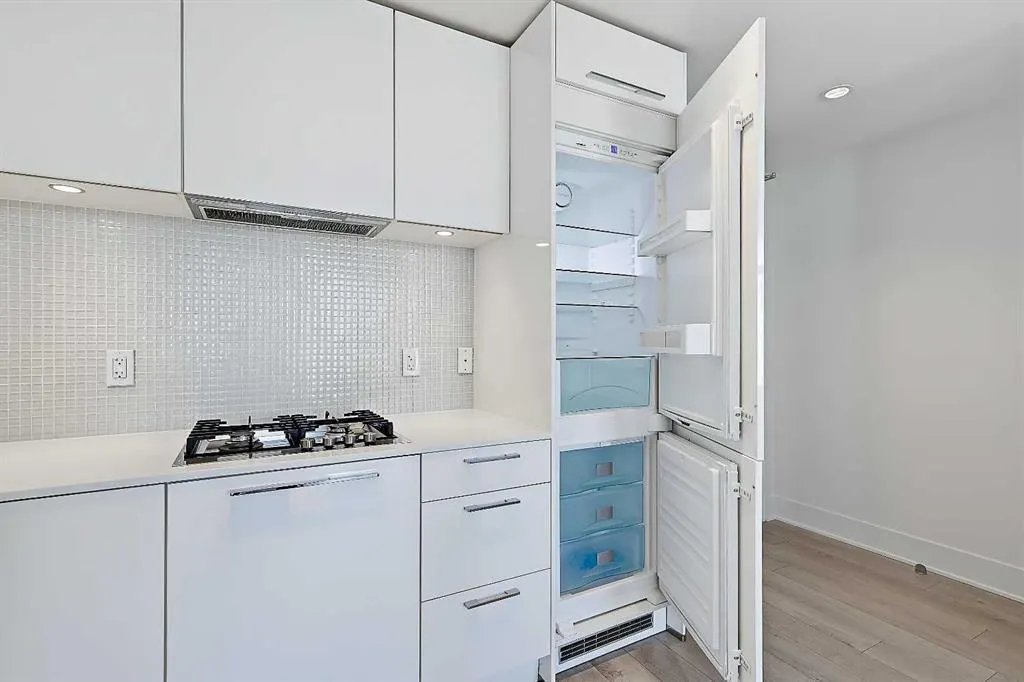901 10 Avenue SW #1305