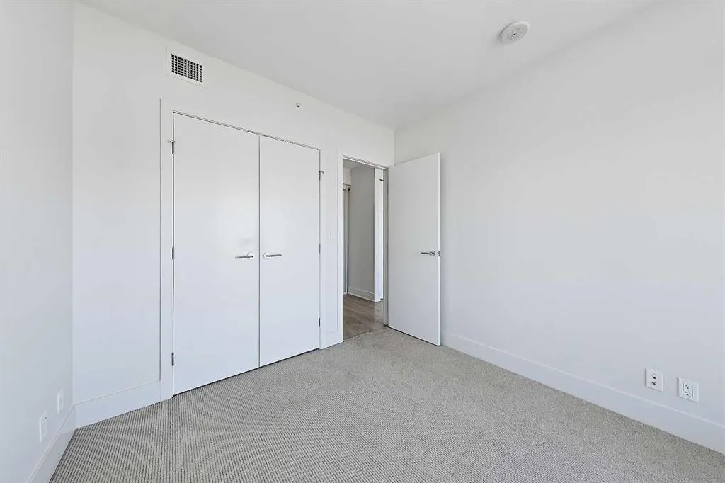 901 10 Avenue SW #1305