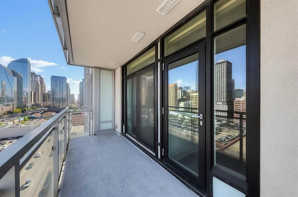 901 10 Avenue SW #1305