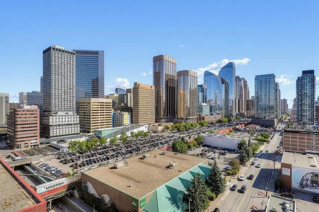 901 10 Avenue SW #1305
