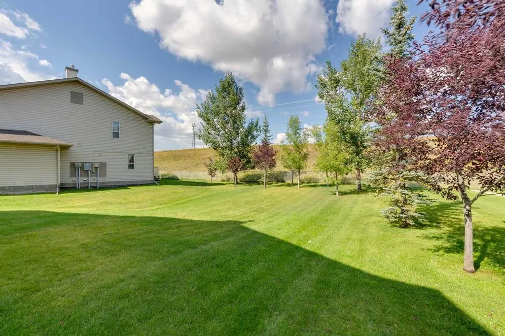 118 Citadel Meadow Gardens NW