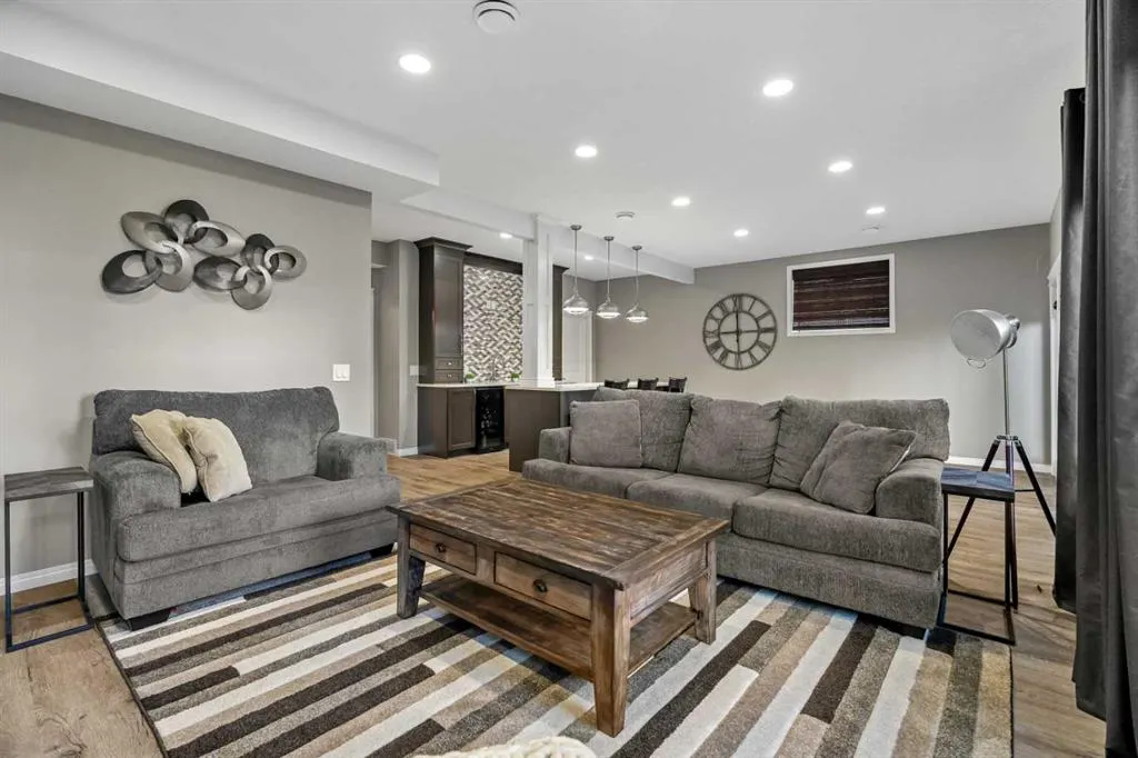 117 Mahogany Place SE