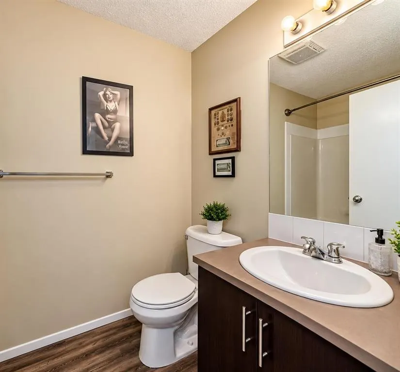 73 Erin Woods Court SE #3309