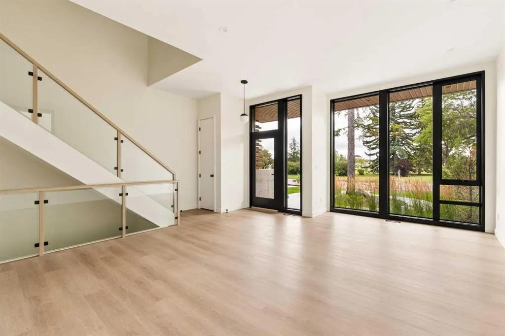 3C Willow Crescent SW