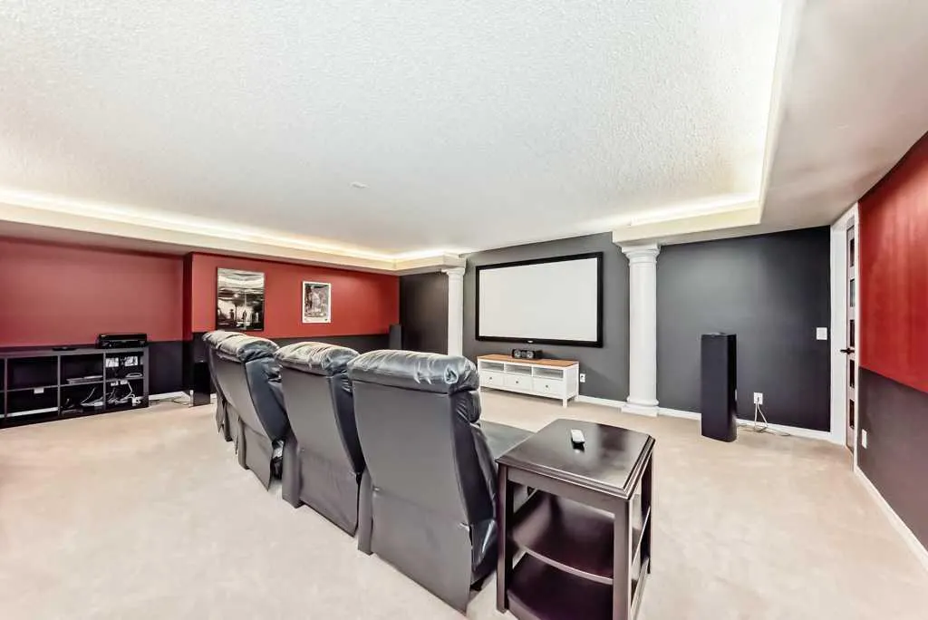 5616 14 Avenue SW #1