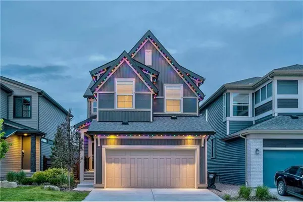 22 Howse Mount NE