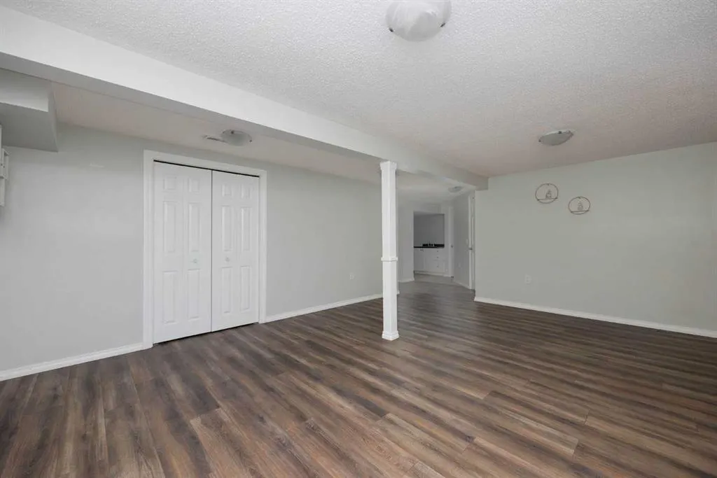 16 Centennial Drive