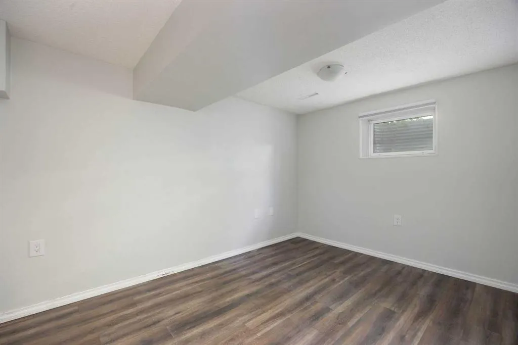 16 Centennial Drive