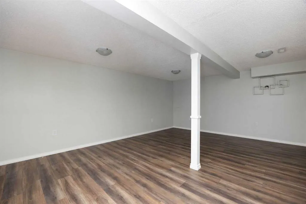 16 Centennial Drive