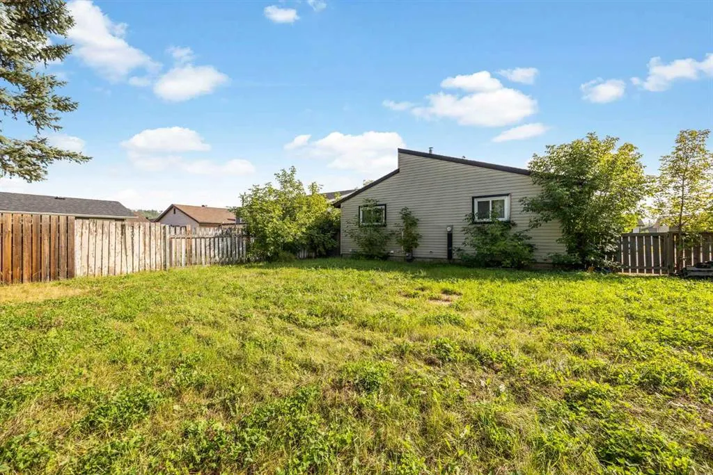 16 Centennial Drive