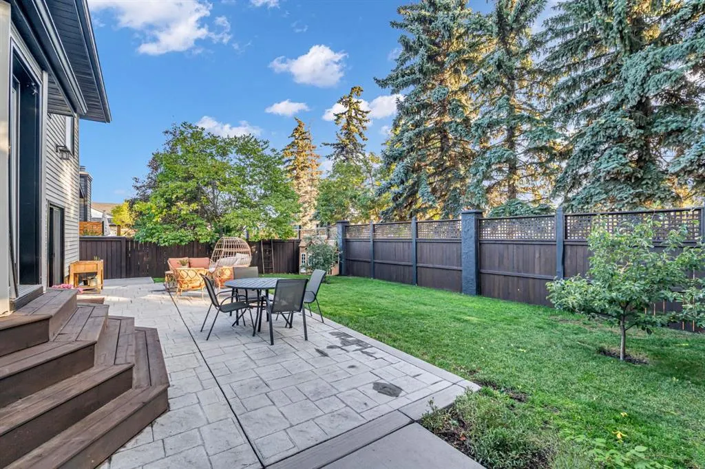 131 Douglas Woods Place SE